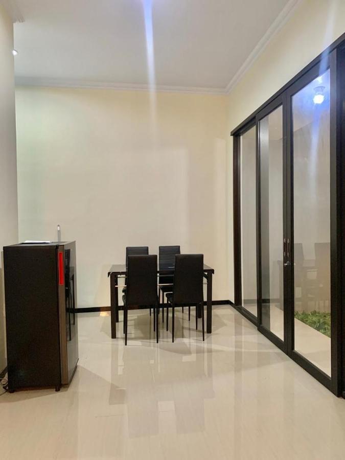 Guest House / Homestay Bukit Mutiara Residence Ngingas Eksteriør bilde